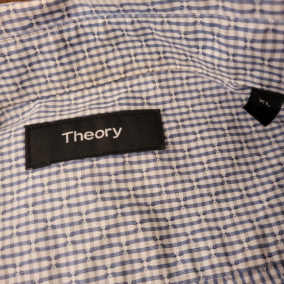 NWOT Theory Button Down Shirt SZ XL - Picture 2 of 3